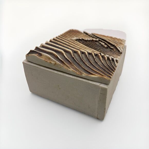 Evelyn Lamers Seascape Beach Slab Trinket Box Signed Carved Lidded Vintage Art - Picture 2 of 9